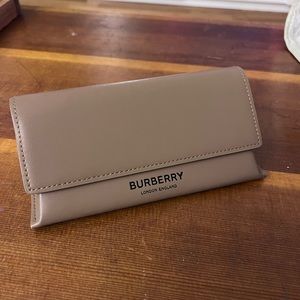 Burberry glasses case